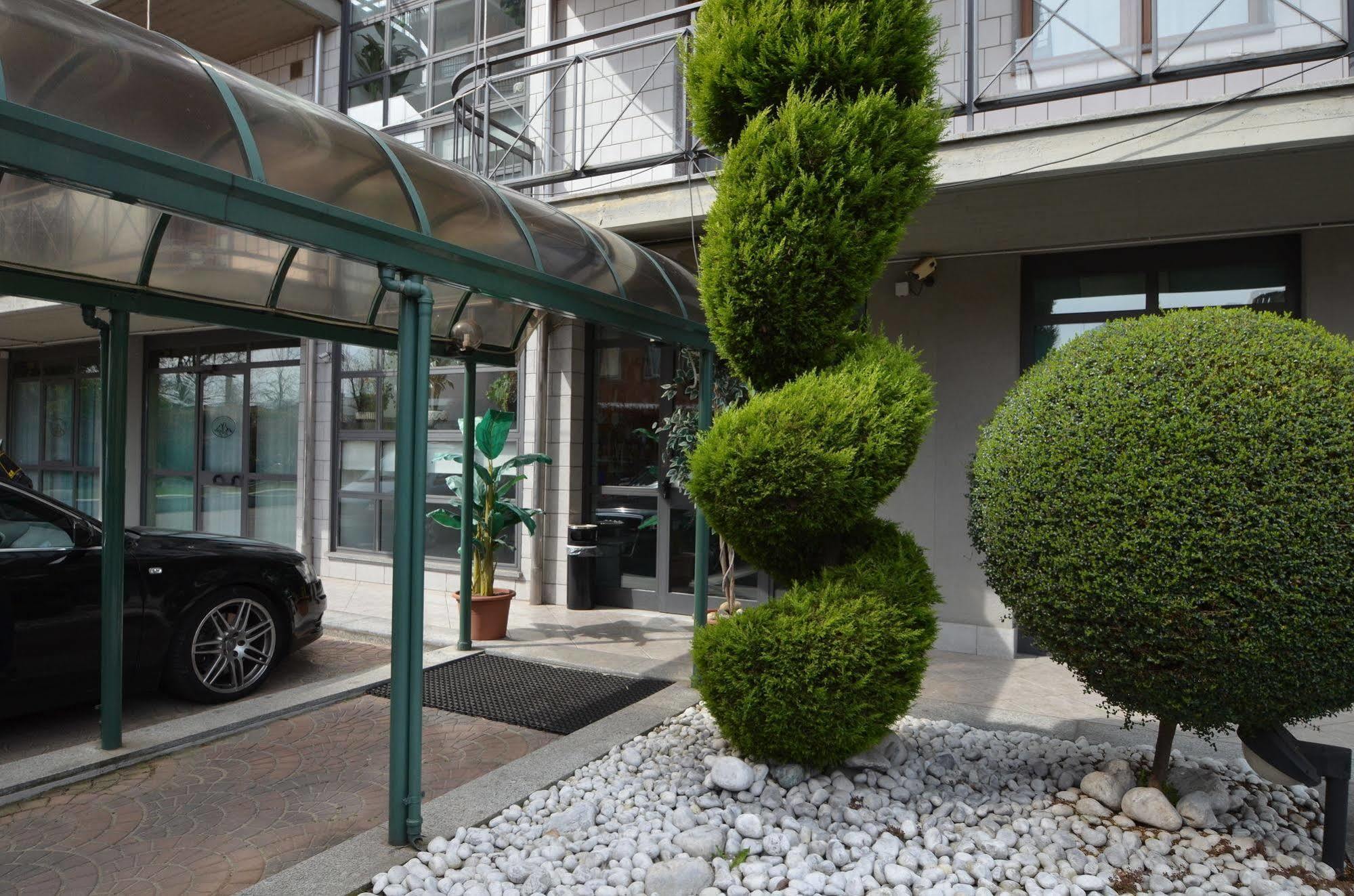 Residenza Delle Alpi 3*