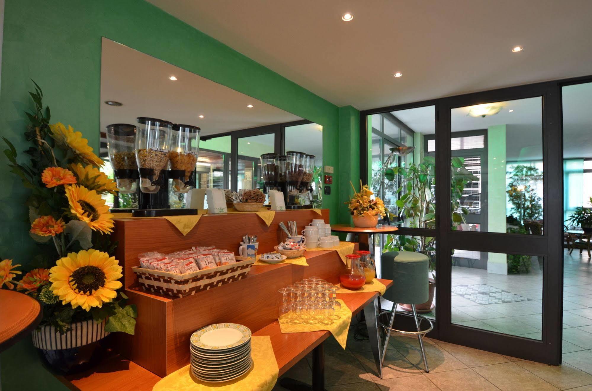 Hotel Residenza Delle Alpi 3*